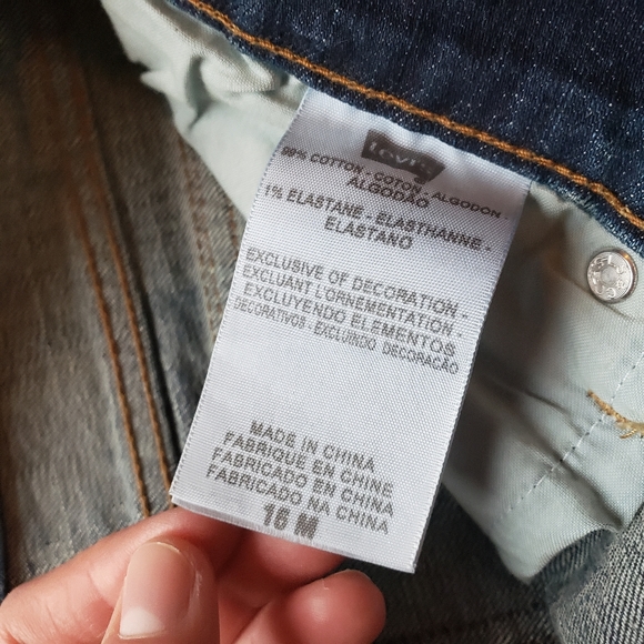 Levi's Bootcut 515 Jeans - Picture 4 of 9